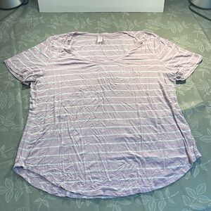 Ladies Old Navy Luxe T-Shirt.